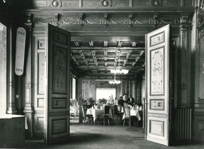 Historische Fotos vom 1989 abgebrannten «Waldhaus Vulpera».